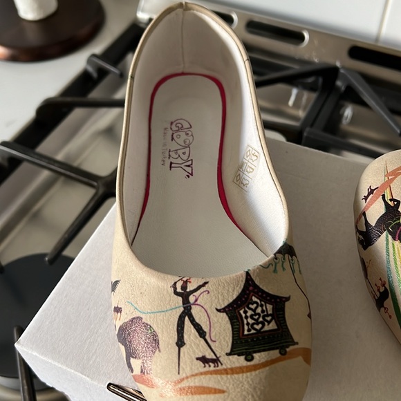 GoBy Flat slip on - Picture 2 of 5